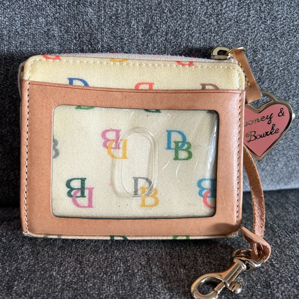 Dooney and Bourke Small Signature Wallet